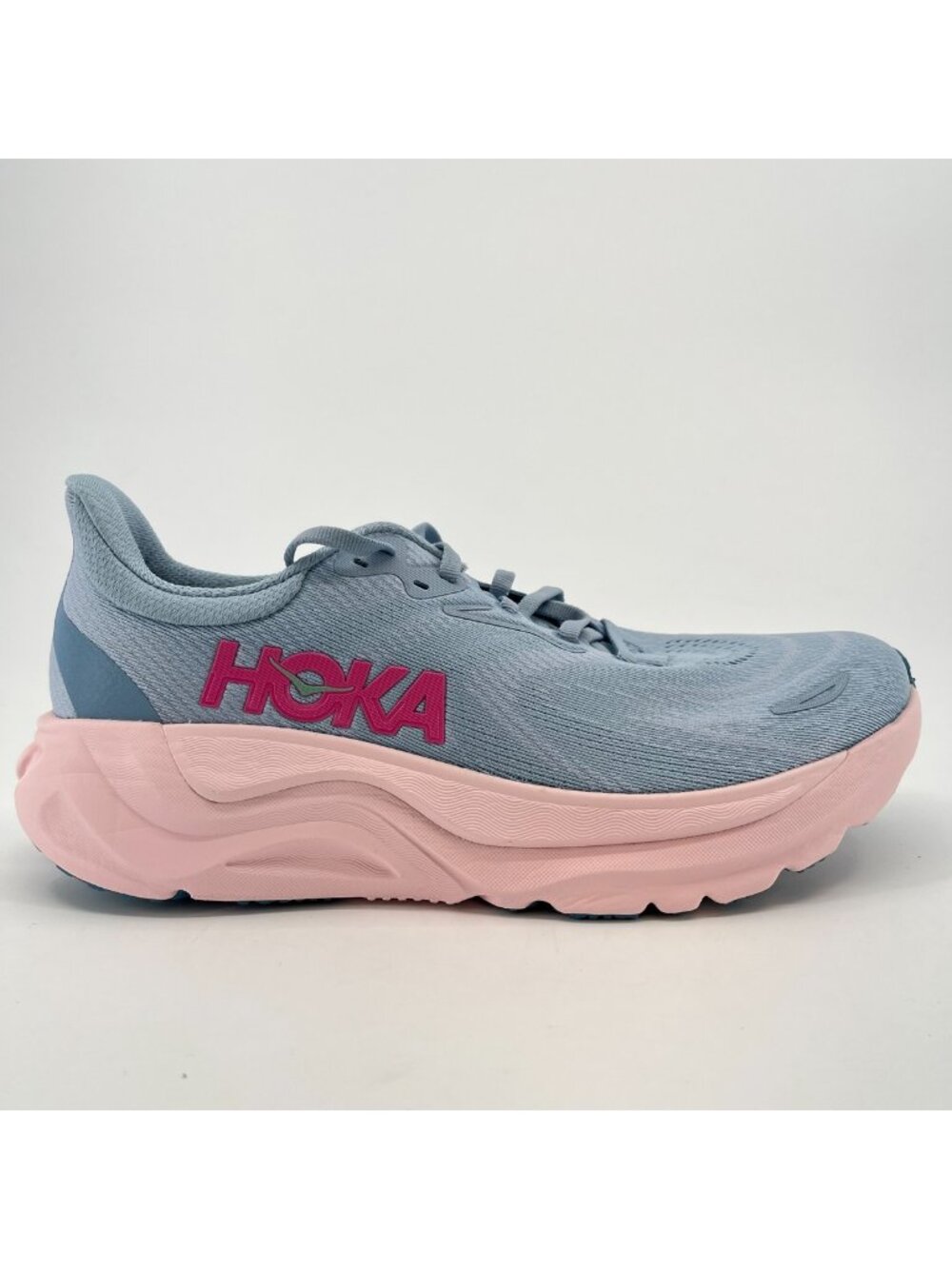Hoka One One Arahi 8 Womens Size 8.5 Blue Pink Athletic Running Shoes Sneakers